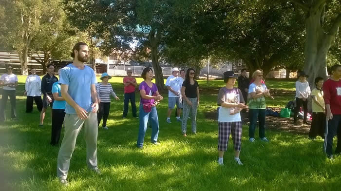 2015 World Tai Chi & Qigong Day in Sydney, New South Wales